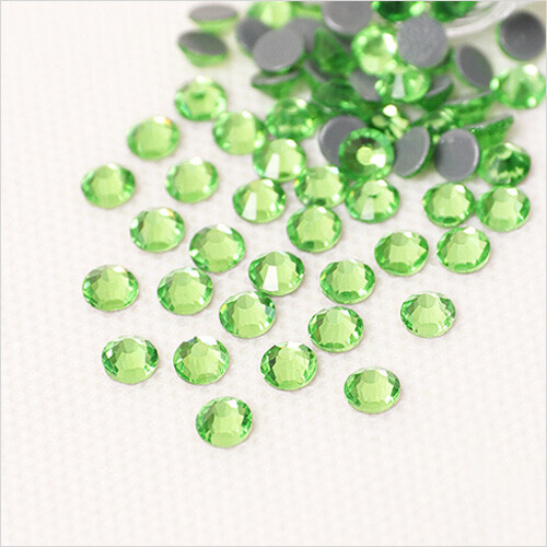 SS20-7 Light Peridot 라이트 페리도트 5mm 약100개입 핫픽스